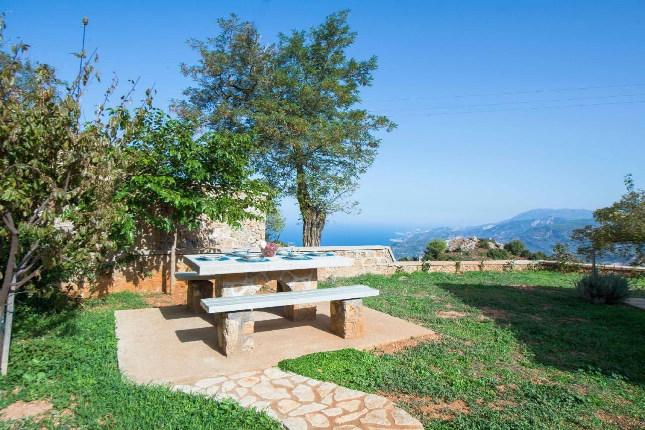 Villa Serenis Porovitsa Exterior foto